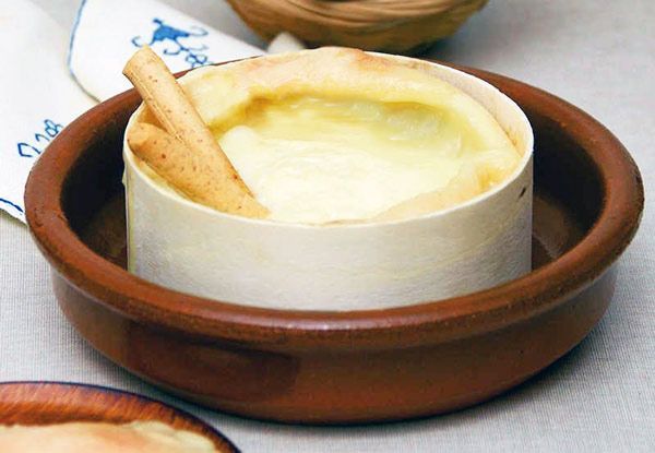 torta del casar